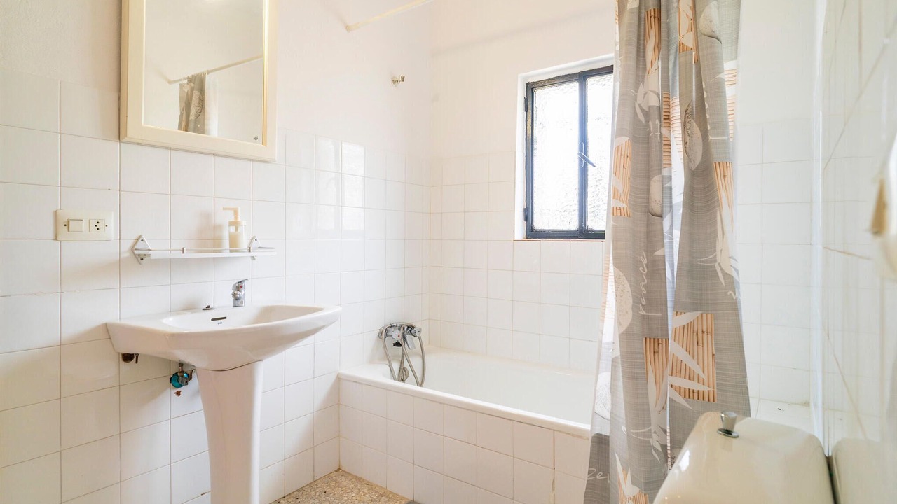 Photo of Bathroom in Algar