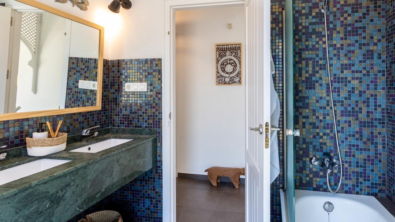 Photo of Bathroom in Niguelas