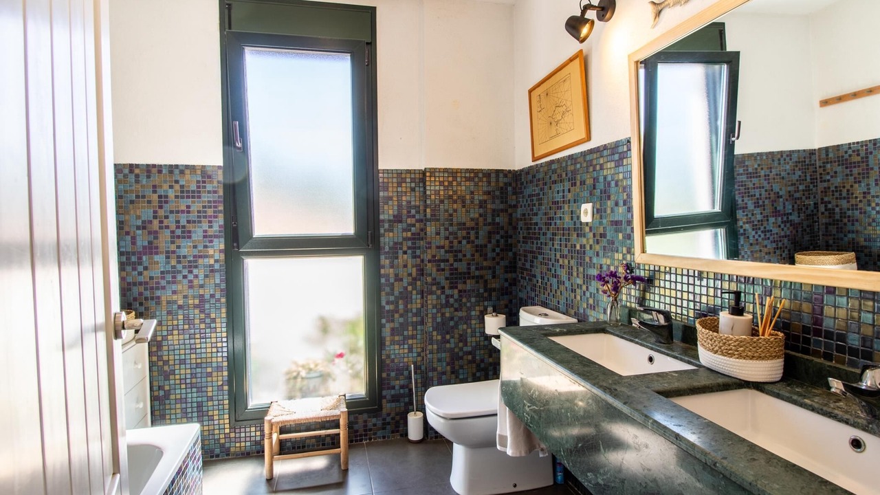 Photo of Bathroom in Niguelas