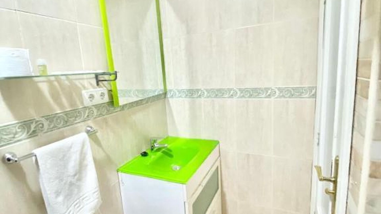 Photo of Bathroom in Arganzuela