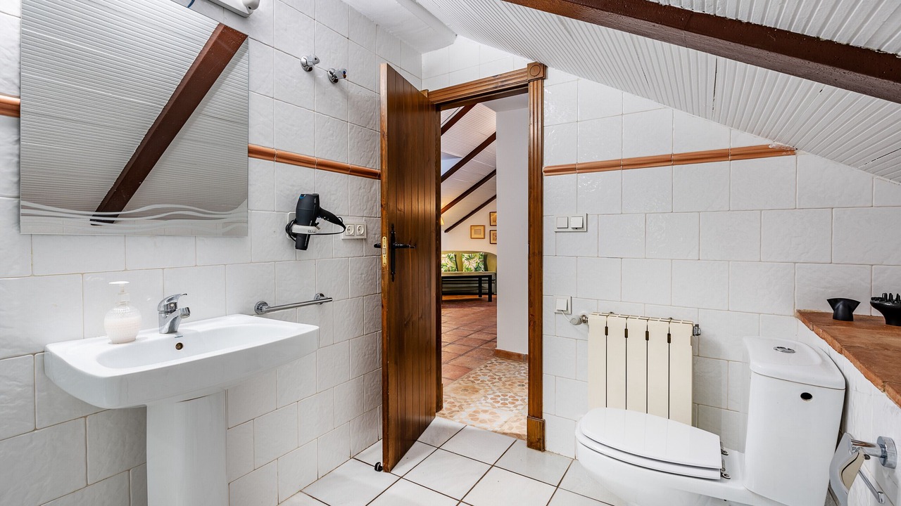 Photo of Bathroom in Durcal