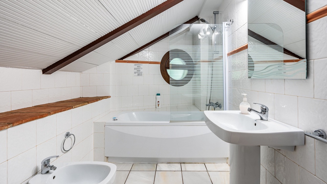 Photo of Bathroom in Durcal