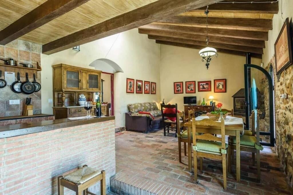 Photo of Livingroom in La Puebla de los Infantes
