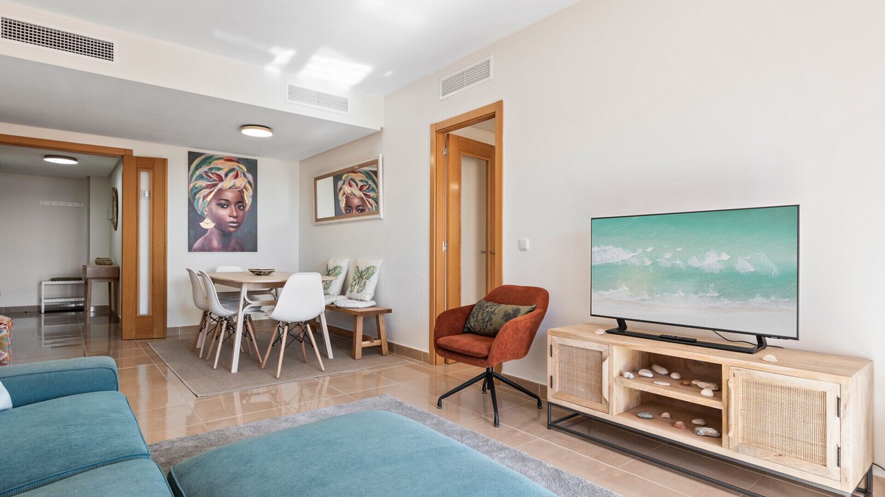 Photo of Livingroom in New Golden Mile