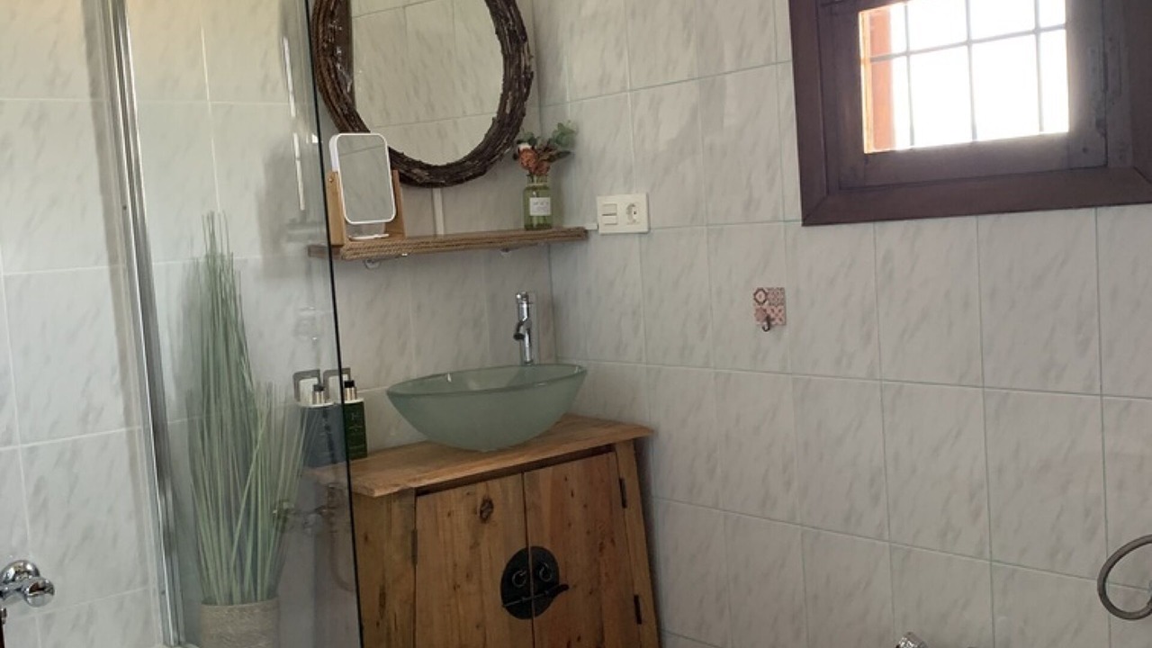Photo of Bathroom in Carataunas