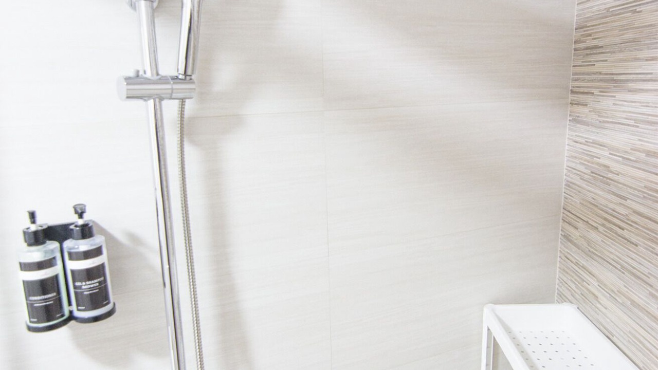 Photo of Bathroom in Feria