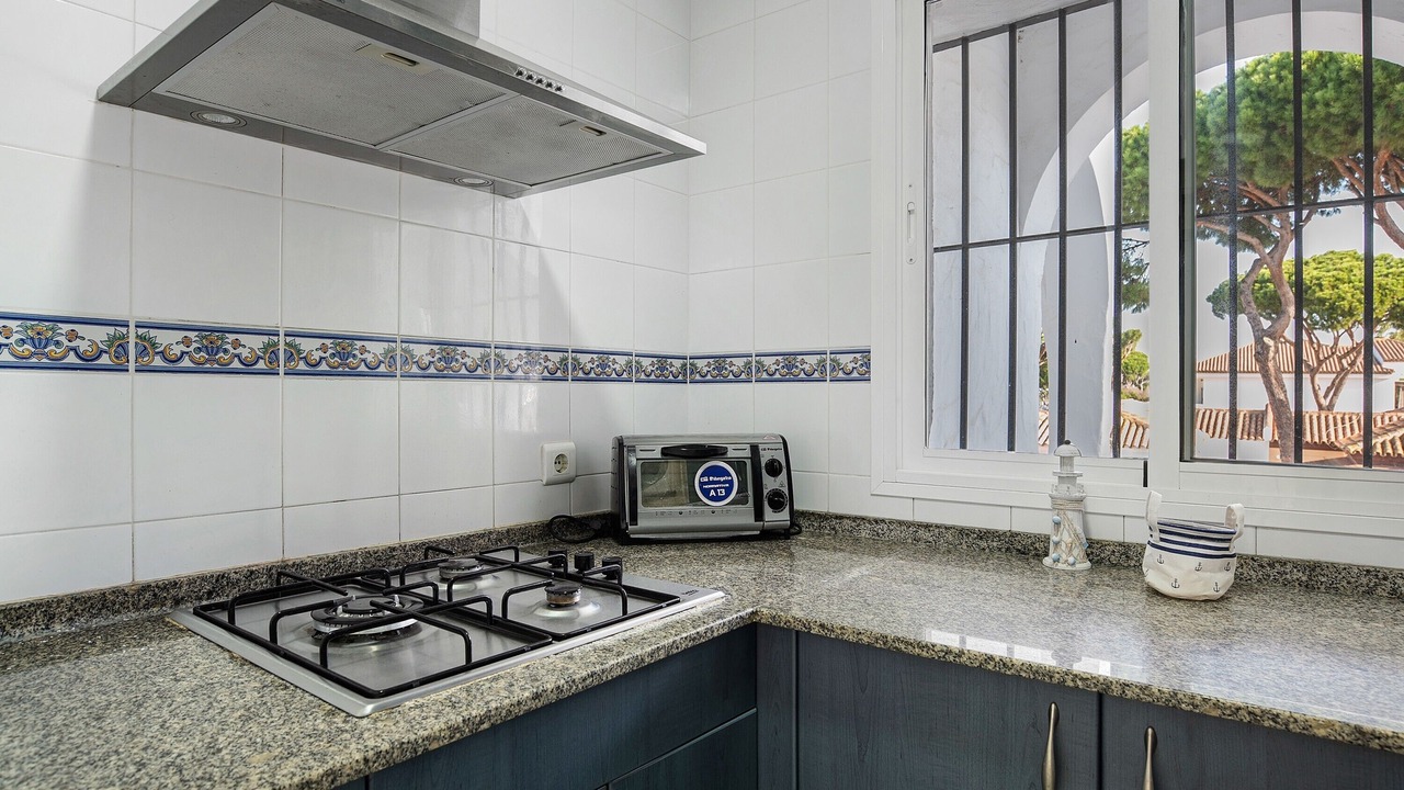 Photo of Kitchen in Poblado Sancti Petri