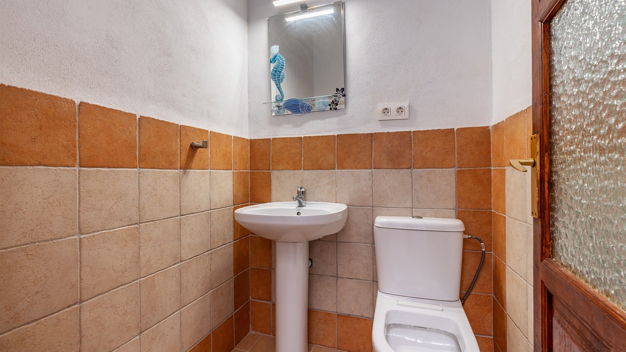 Photo of Bathroom in Lecrin Valley