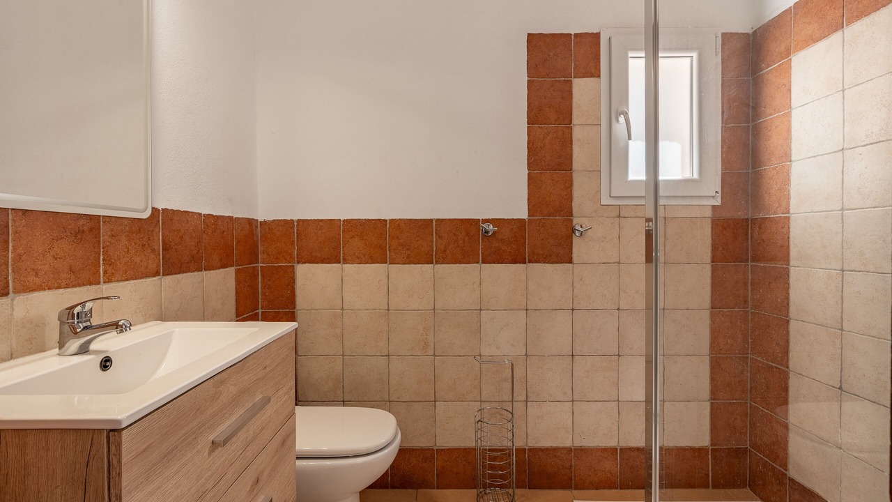 Photo of Bathroom in Lecrin Valley