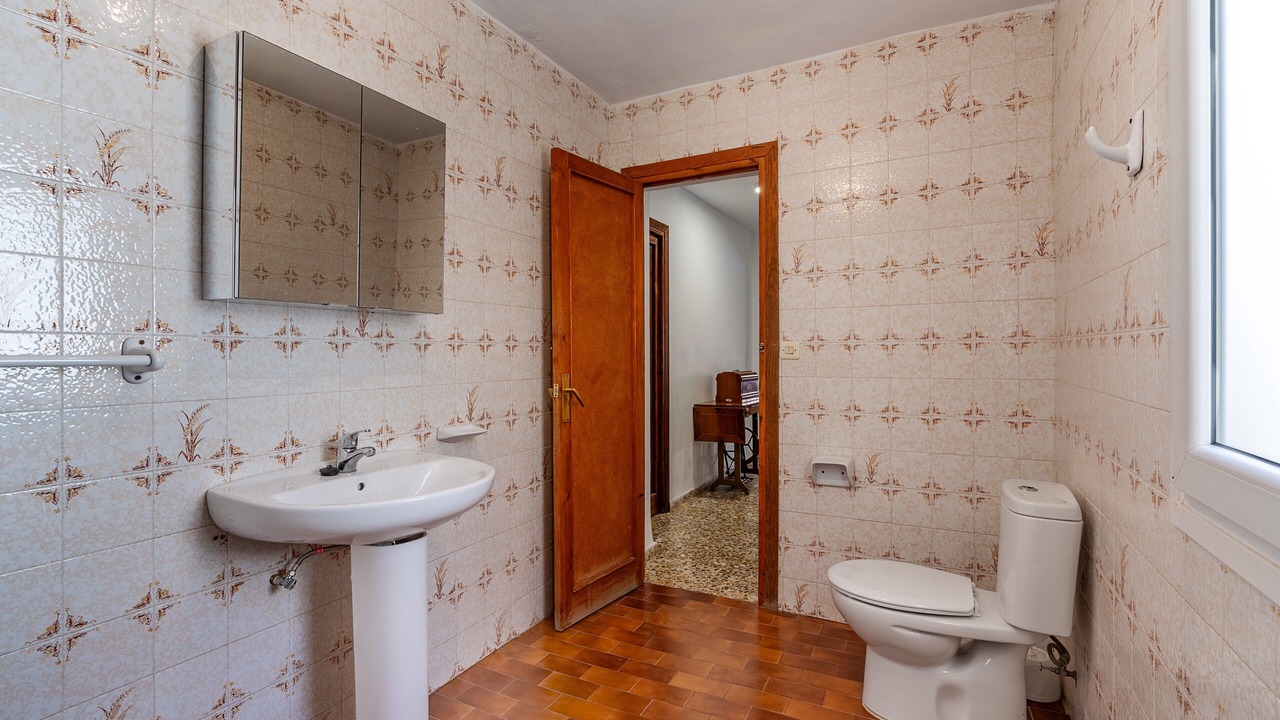 Photo of Bathroom in Lecrin Valley