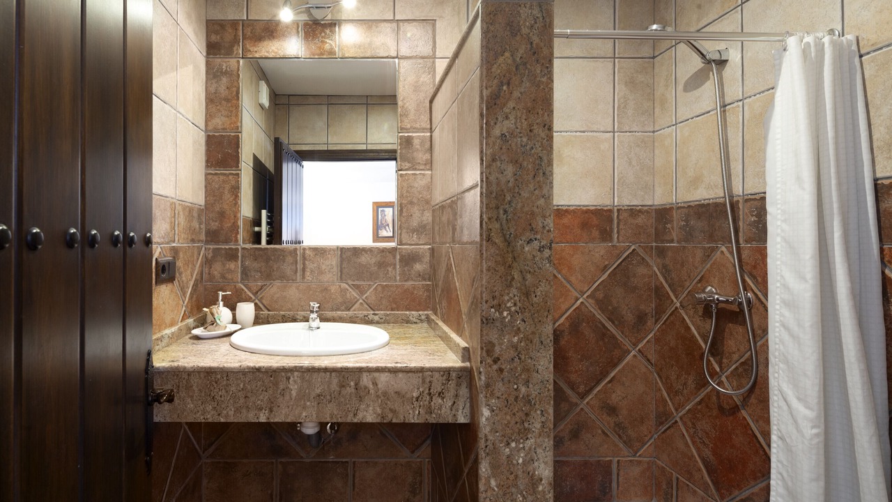 Photo of Bathroom in Villanueva del Trabuco
