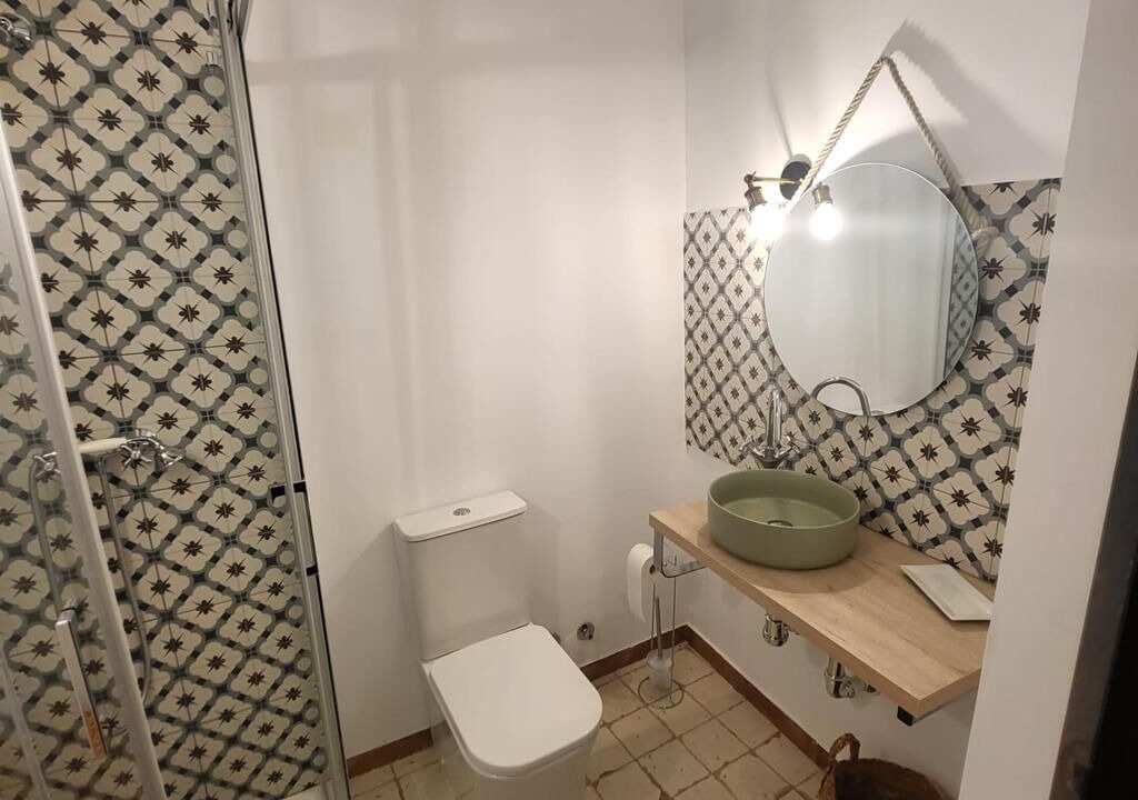 Photo of Bathroom in Gojar