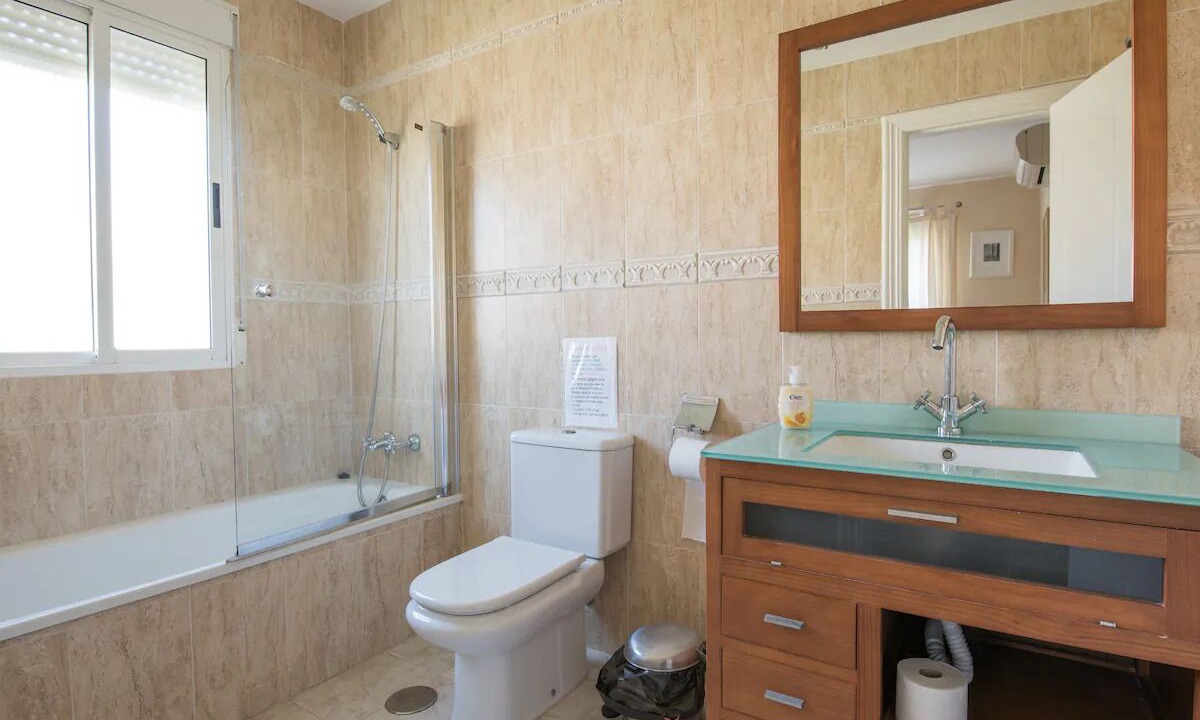 Photo of Bathroom in Almayate Bajo