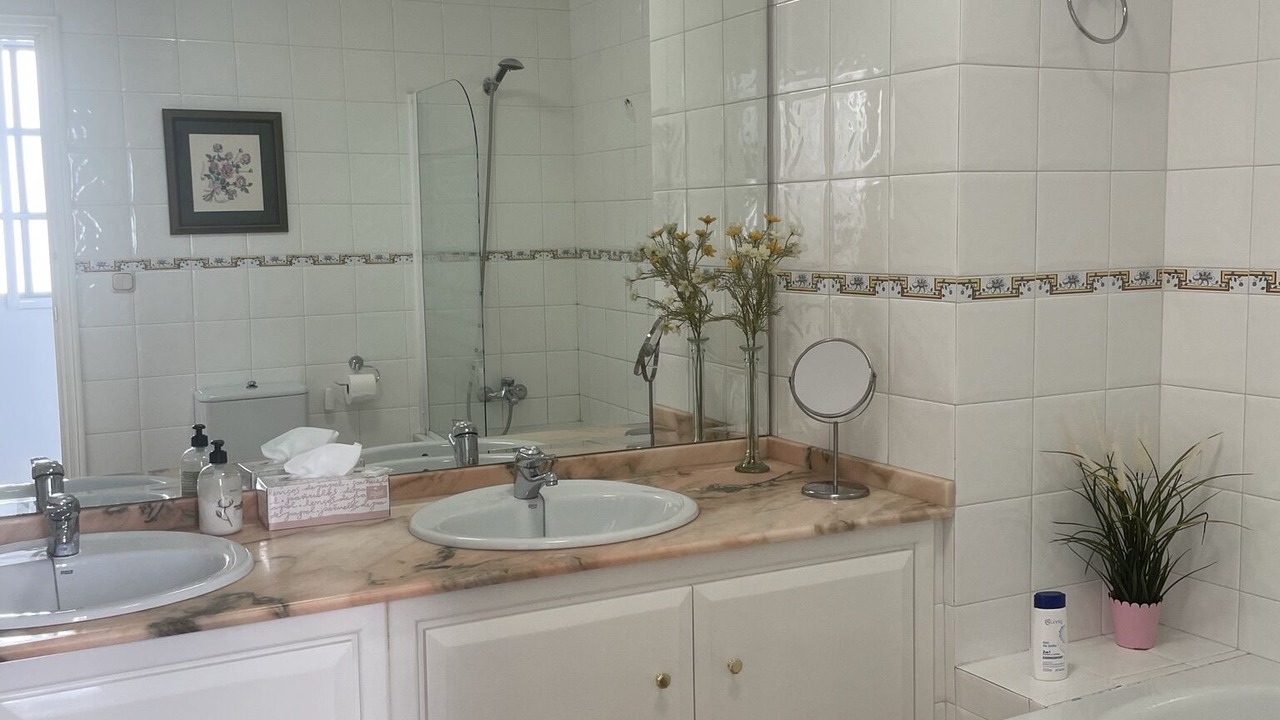 Photo of Bathroom in Valle de Abdalagis