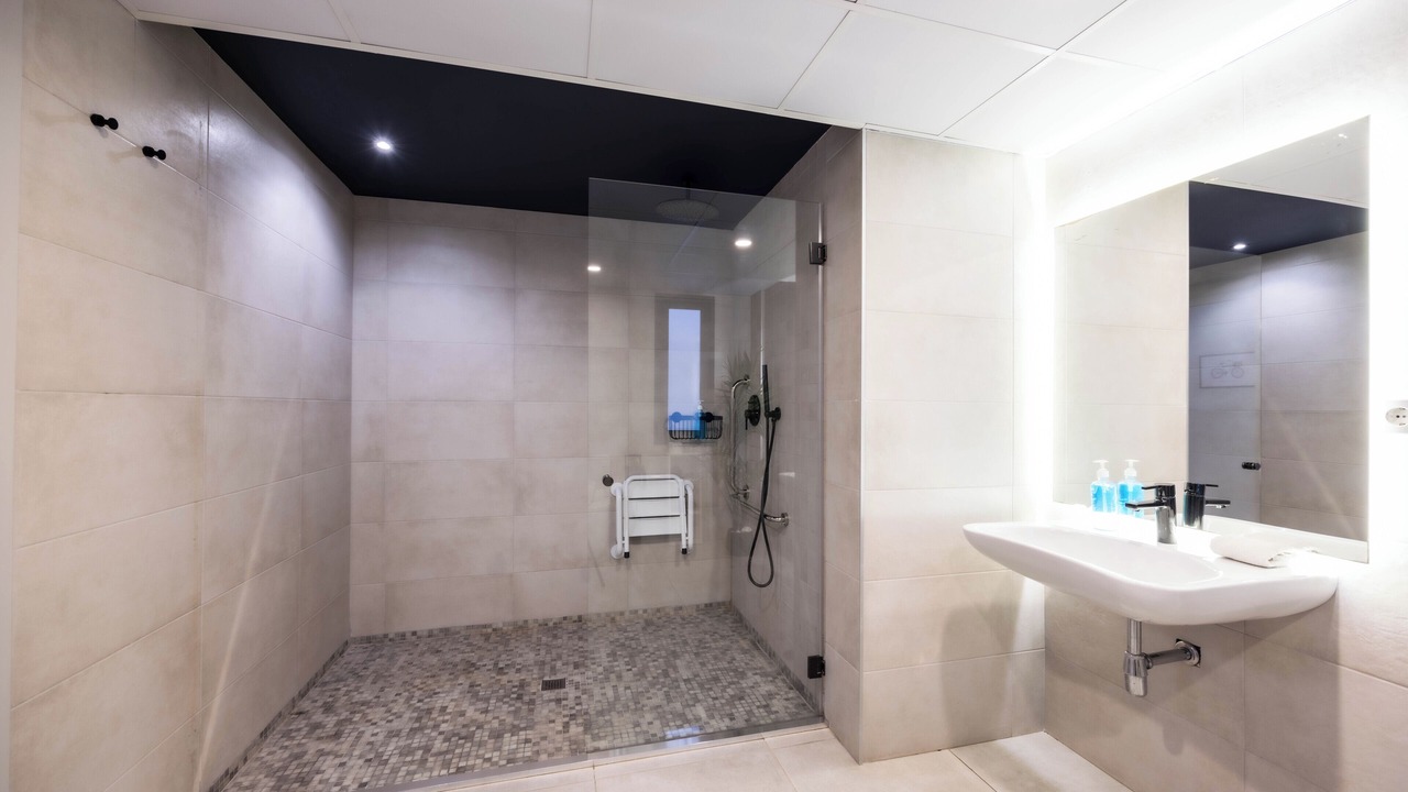Photo of Bathroom in Diputacion de Cartagena Casco
