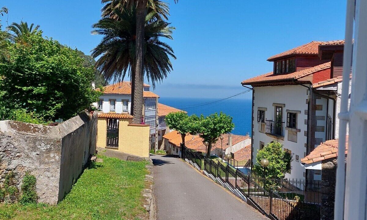 Photo of Outdoor in Lastres