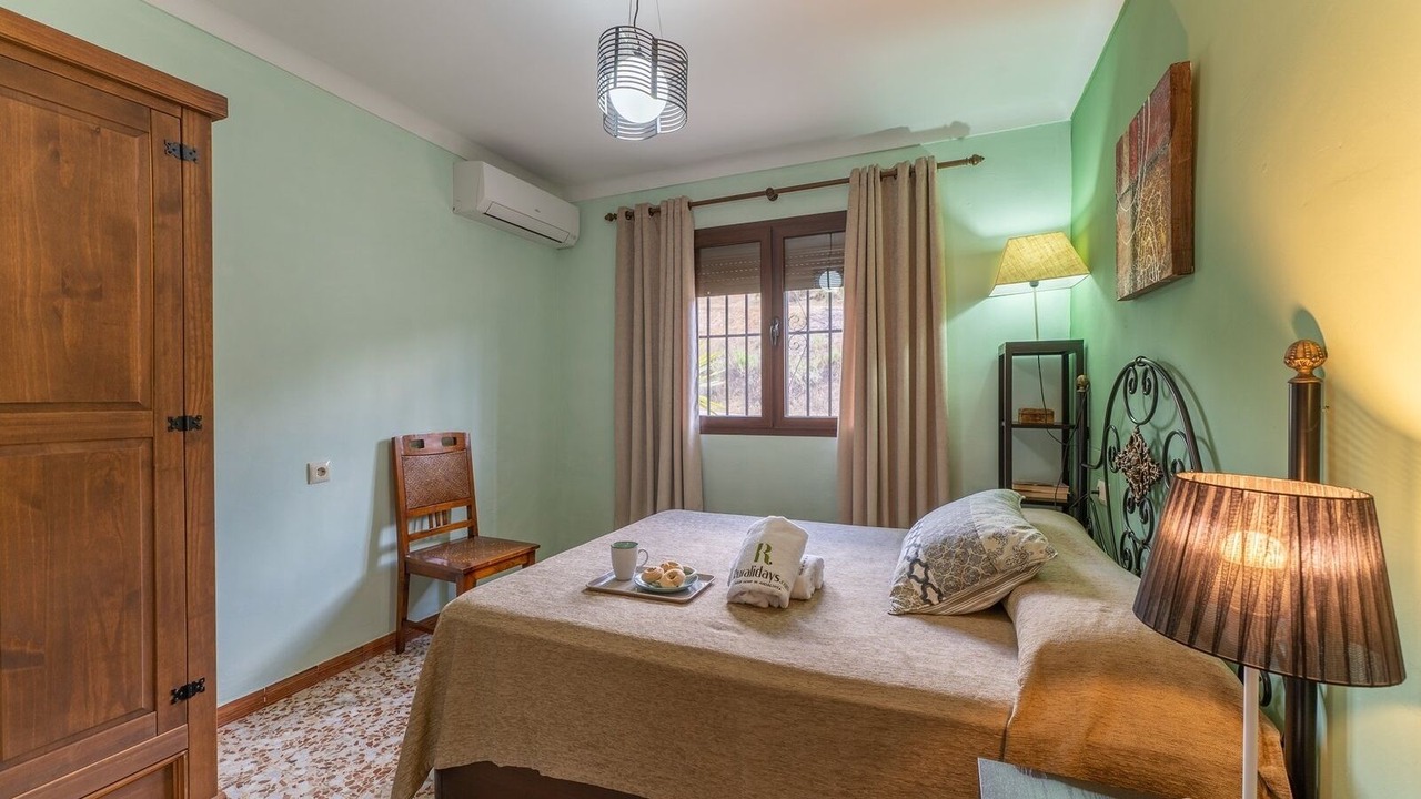 Photo of Bedroom in Iznajar