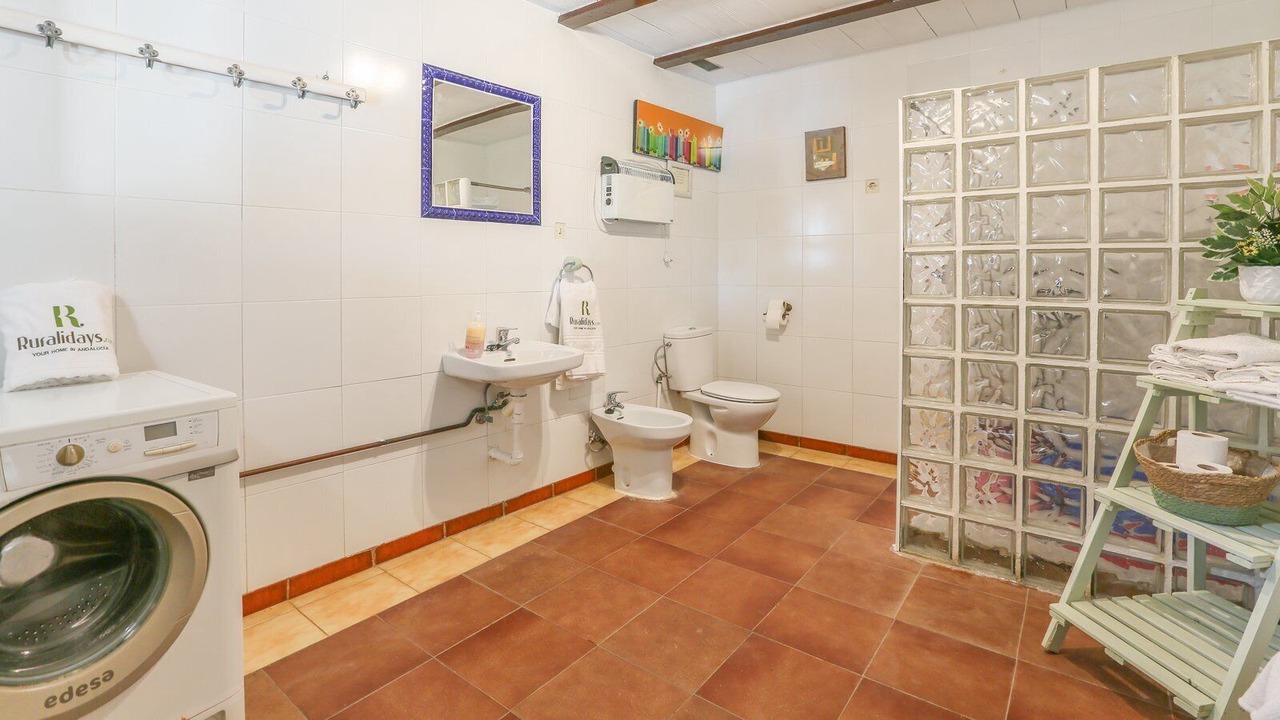 Photo of Bathroom in Aracena