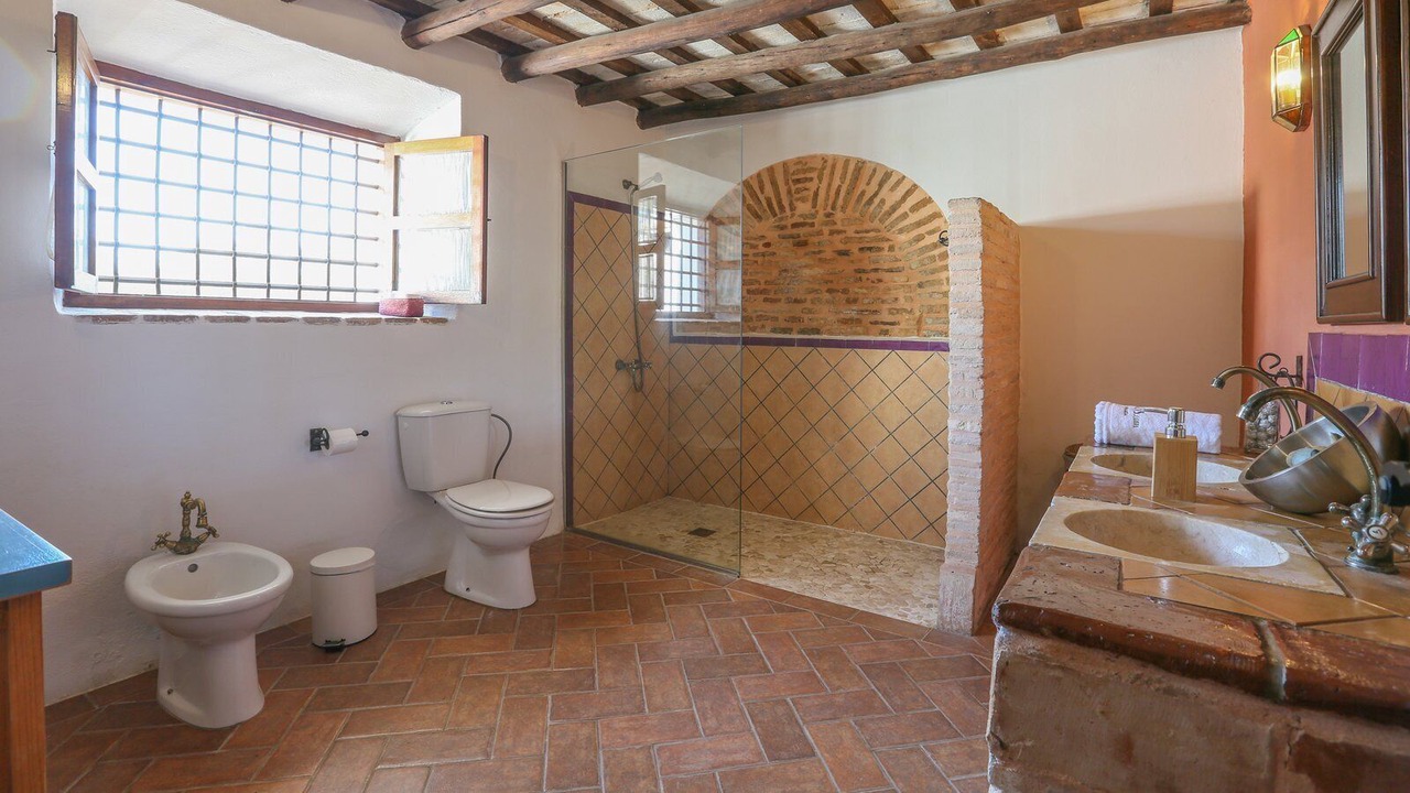 Photo of Bathroom in Ecija