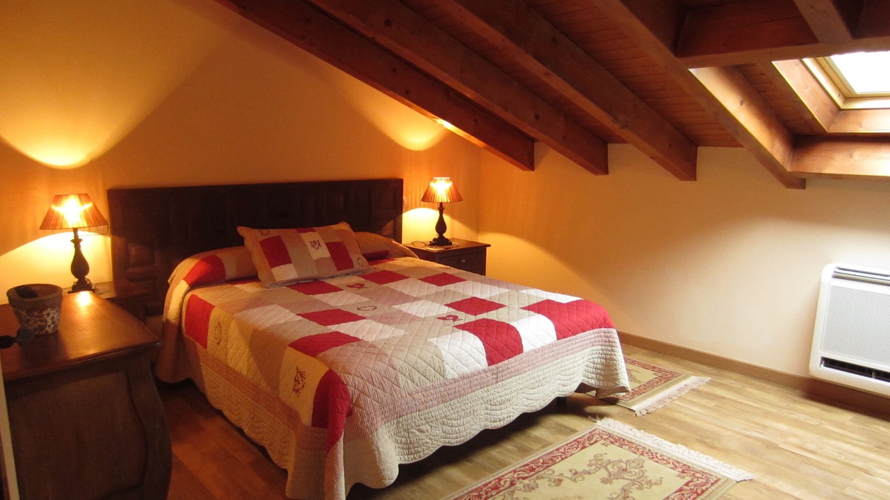 Photo of Bedroom in Lerma