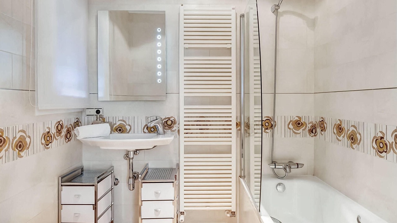 Photo of Bathroom in Canillas de Albaida