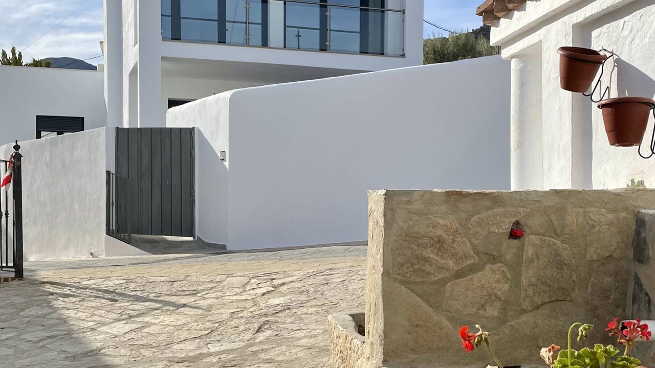 Photo of Outdoor in Mondron