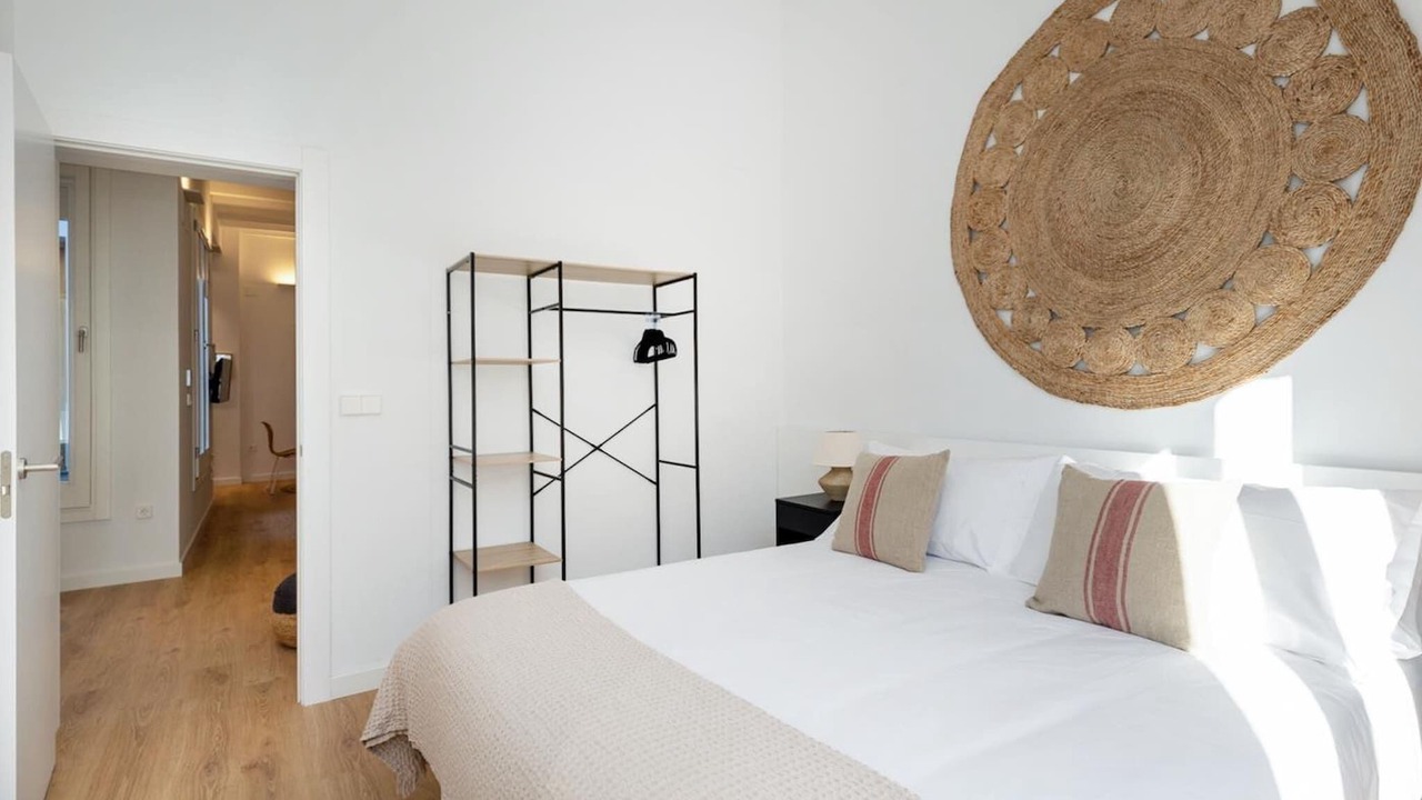 Photo of Bedroom in Central District