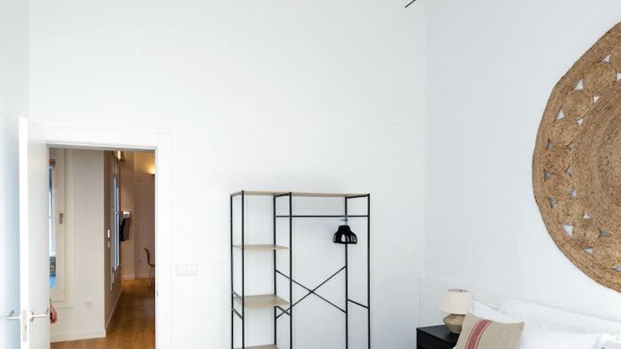 Photo of Bedroom in Central District
