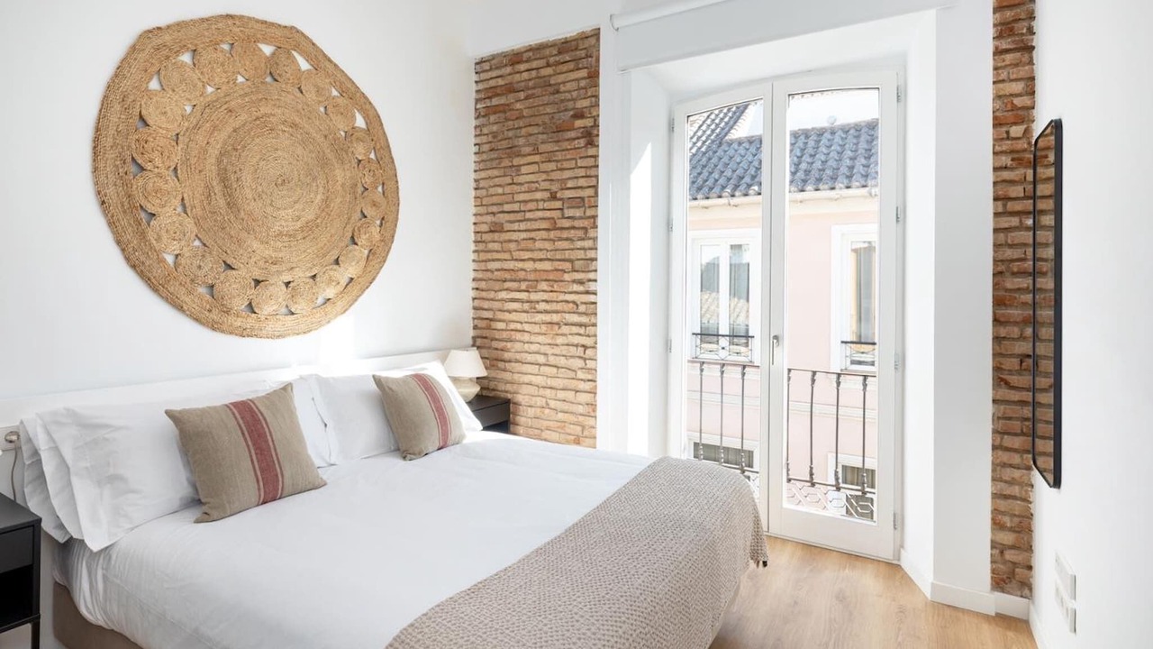 Photo of Bedroom in Central District