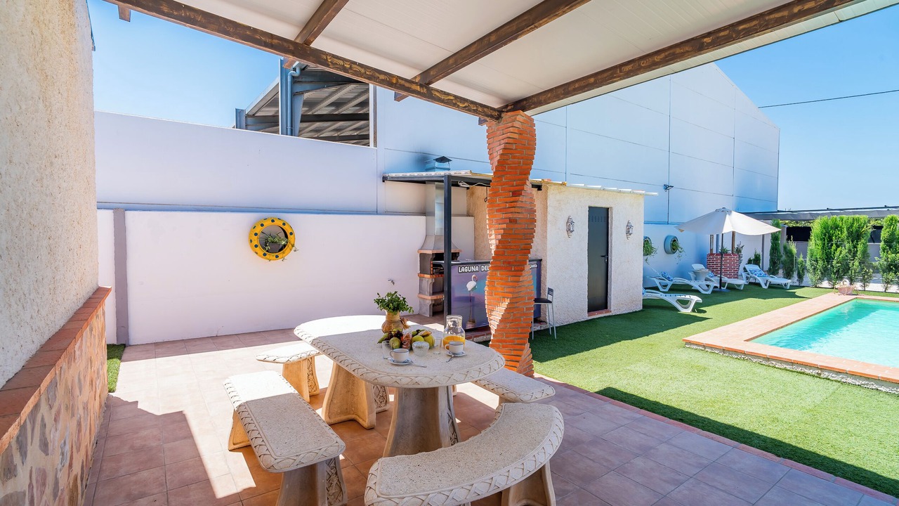 Photo of Outdoor in La Lantejuela