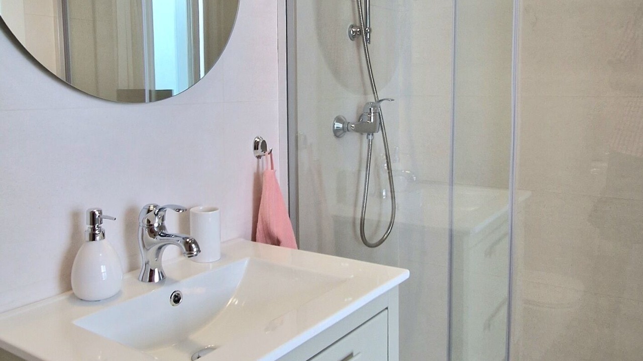 Photo of Bathroom in La Victoria