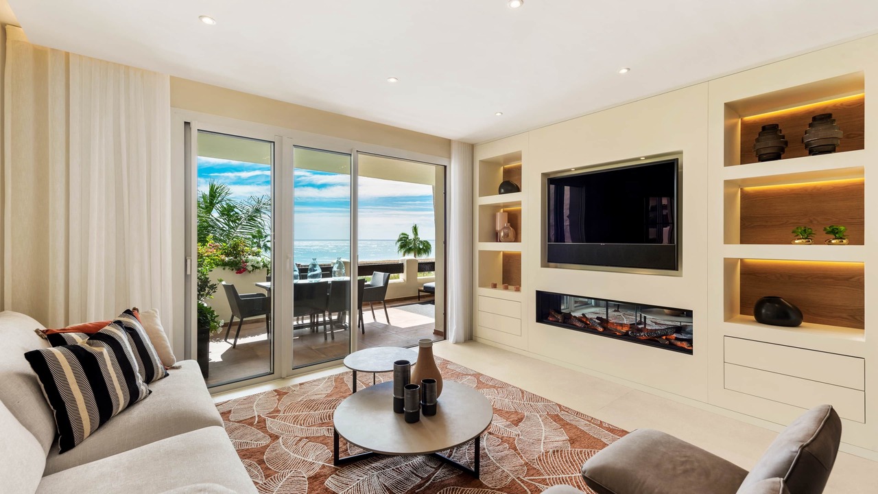 Photo of Livingroom in New Golden Mile