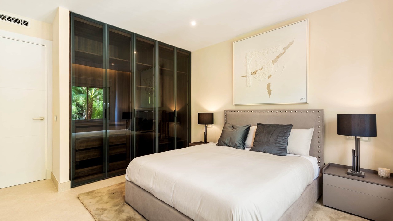 Photo of Bedroom in New Golden Mile