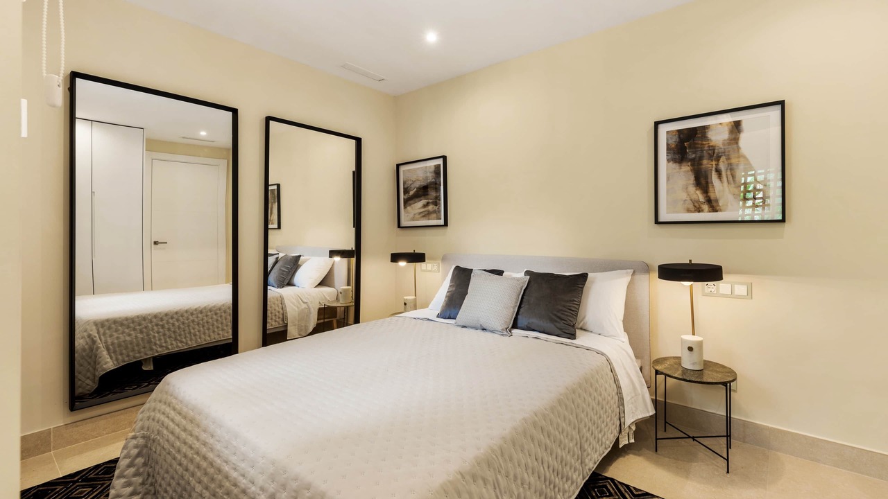 Photo of Bedroom in New Golden Mile