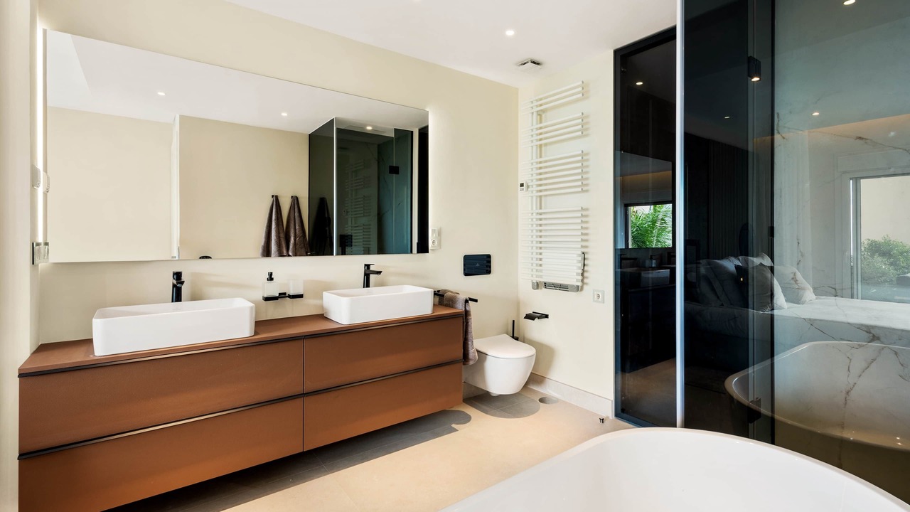 Photo of Bathroom in New Golden Mile