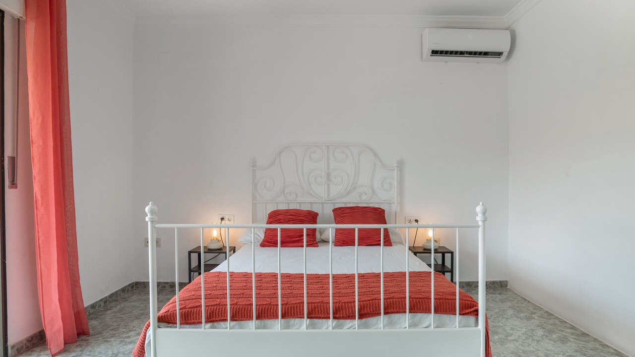 Photo of Bedroom in Montecorto