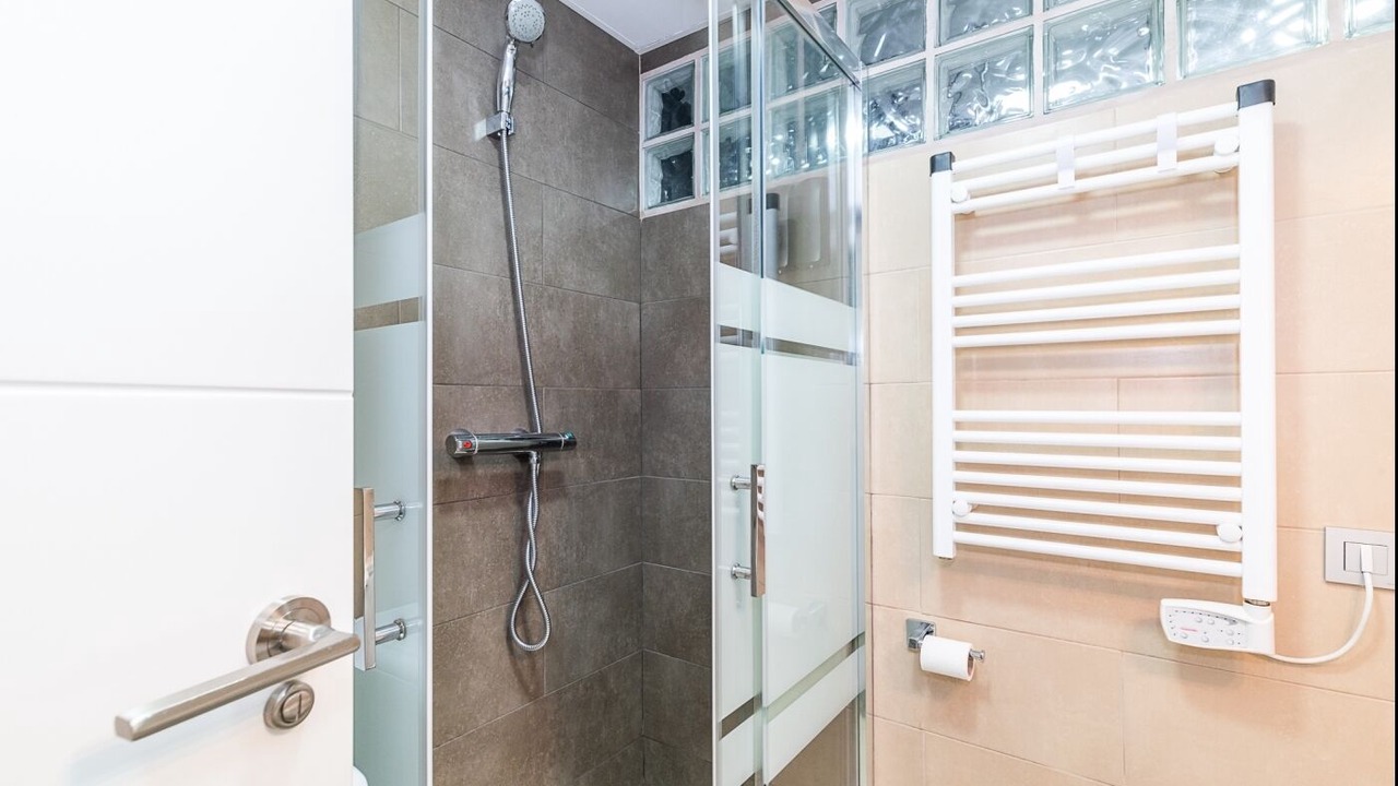 Photo of Bathroom in Figares
