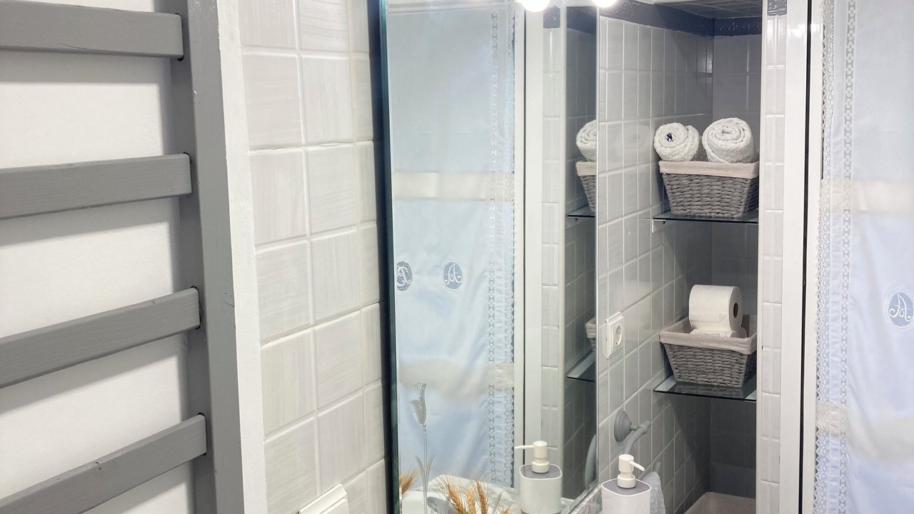 Photo of Bathroom in Almodovar del Rio