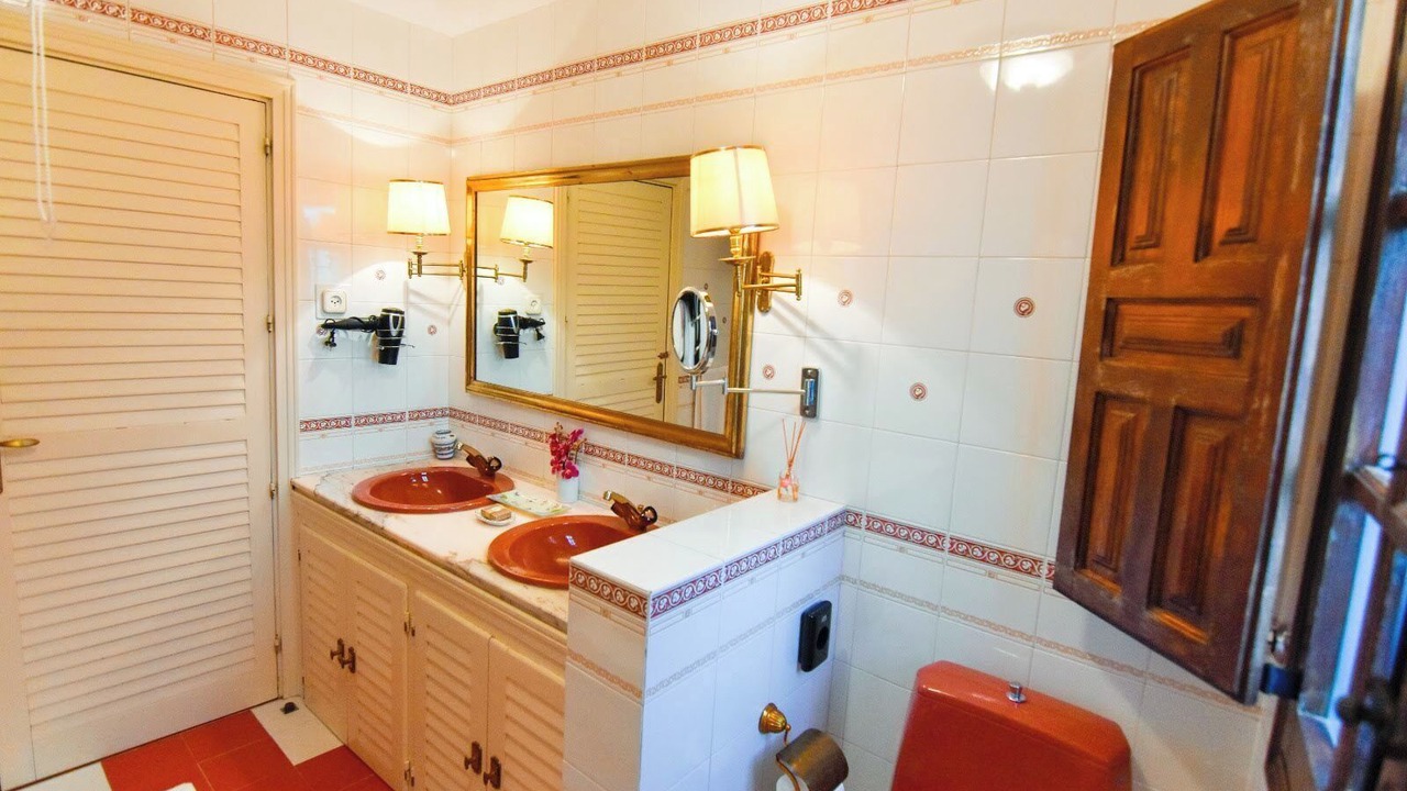 Photo of Bathroom in Santa Cruz del Valle