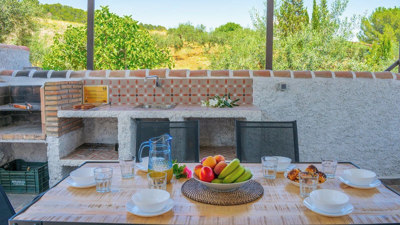 Photo of Outdoor in Alozaina