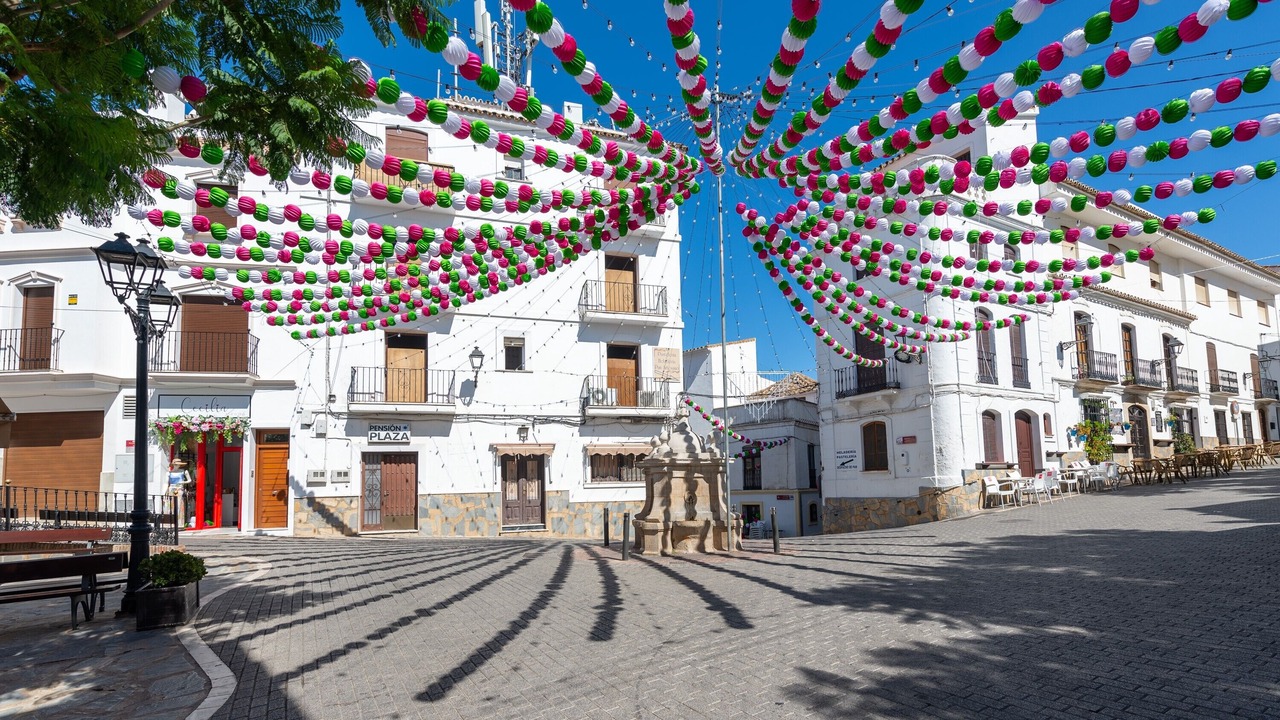 Photo of Others in Casares