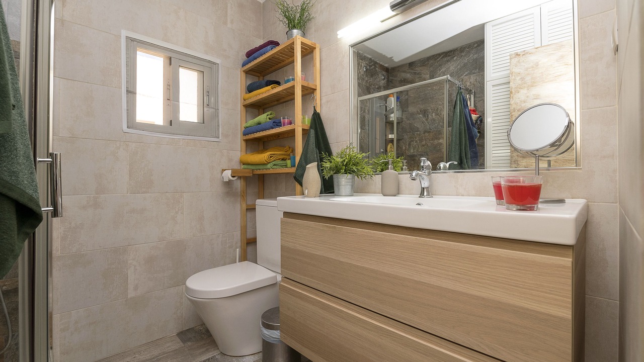 Photo of Bathroom in San Fernando