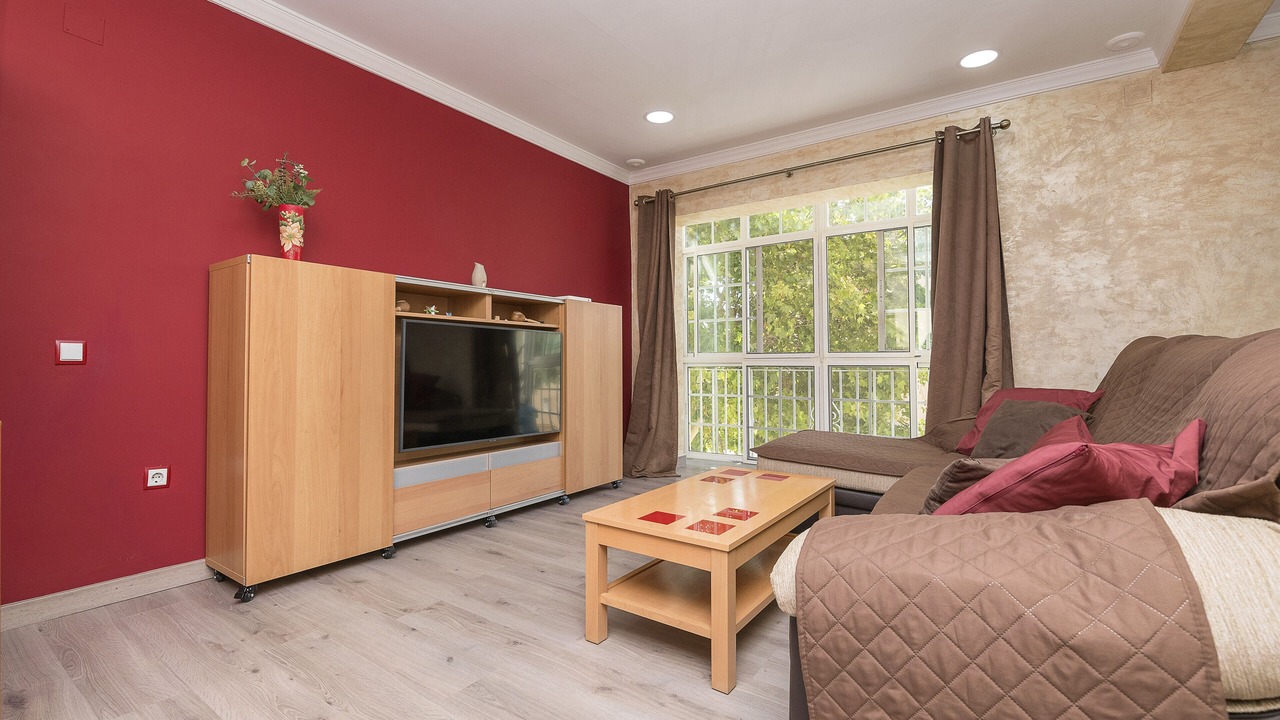 Photo of Livingroom in San Fernando