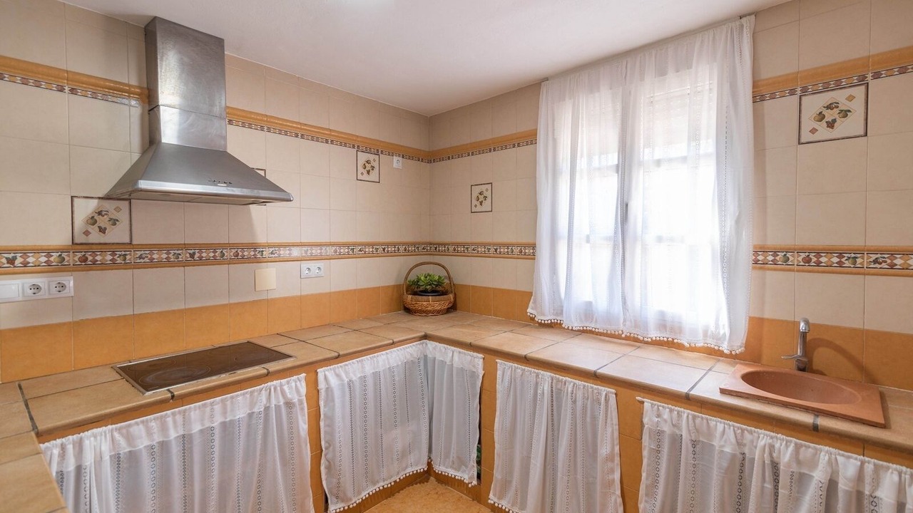 Photo of Kitchen in Alora