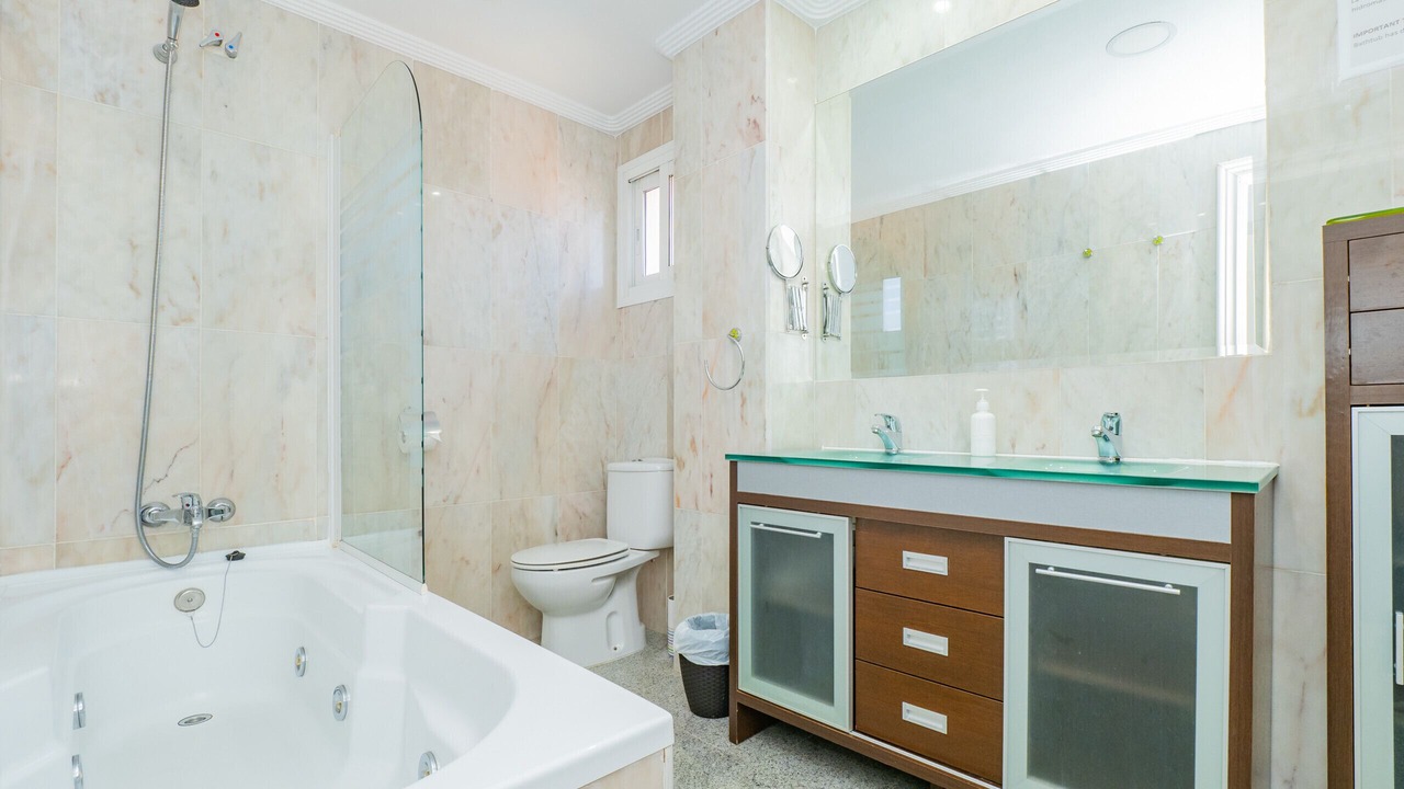 Photo of Bathroom in Cruz de Humilladero