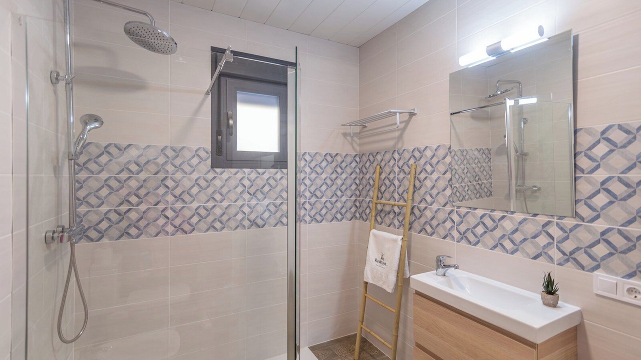 Photo of Bathroom in Arenas