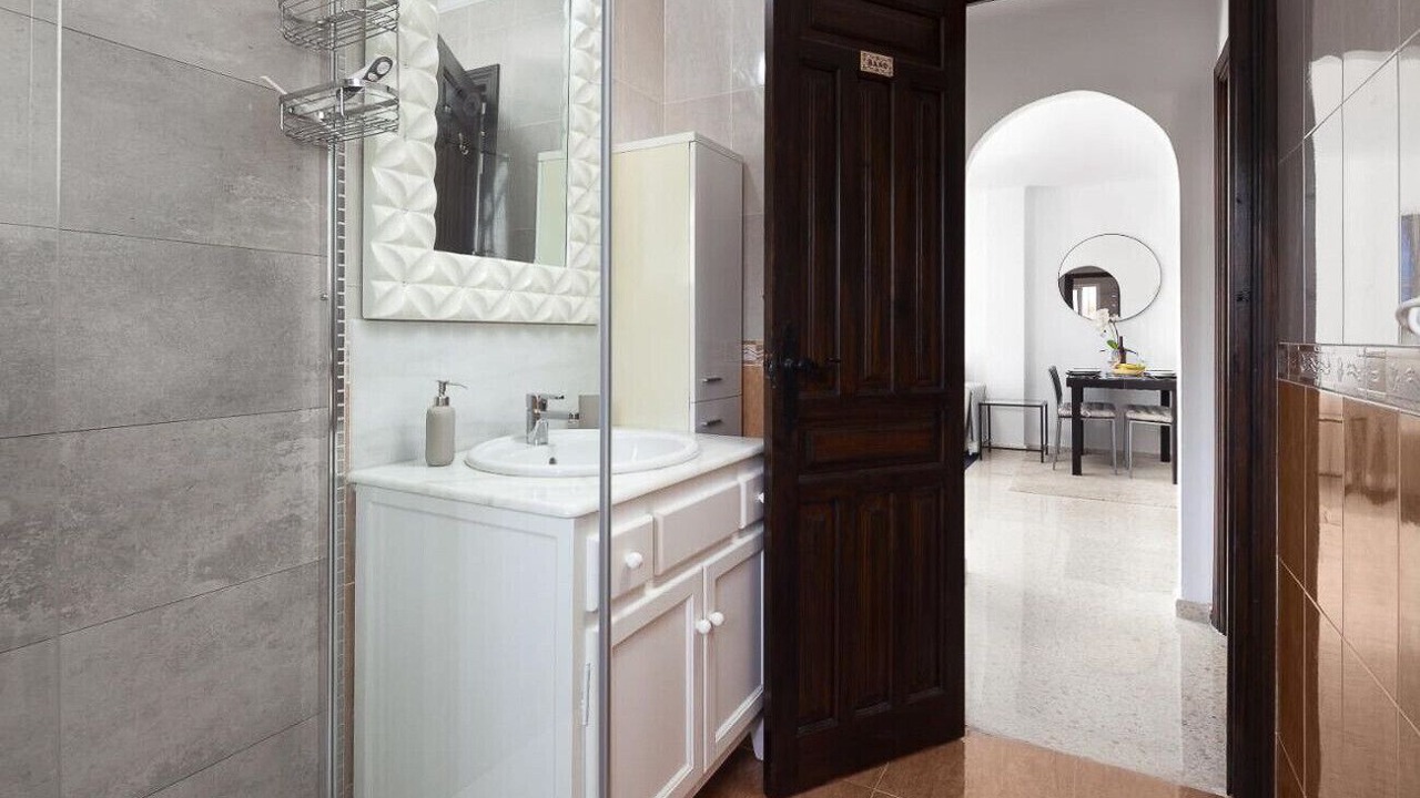 Photo of Bathroom in Oasis del Capistrano