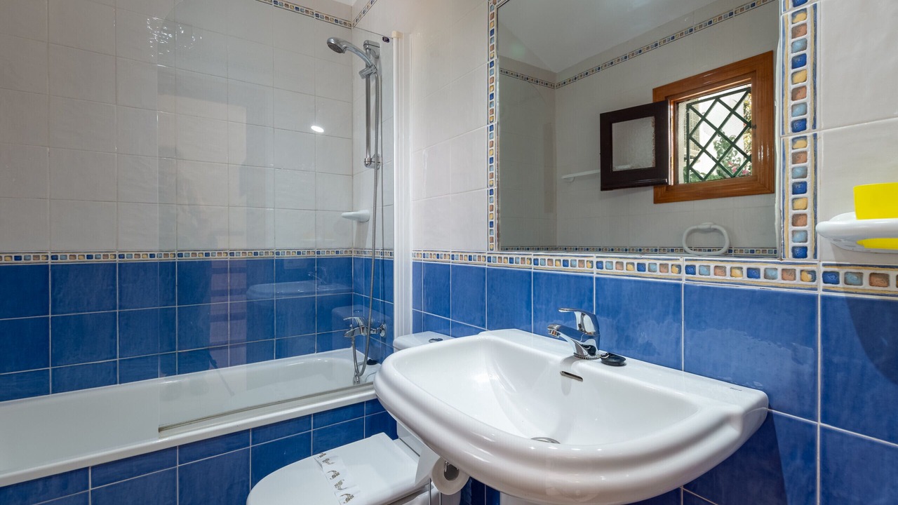 Photo of Bathroom in Oasis del Capistrano