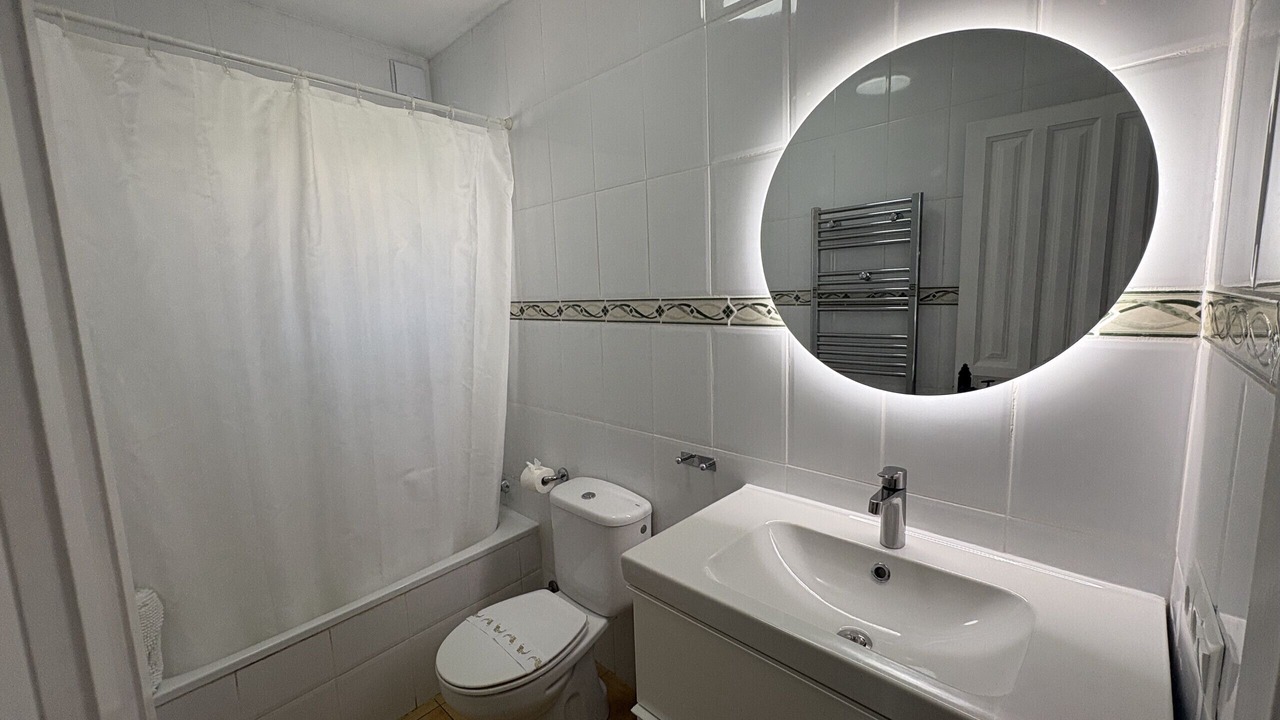Photo of Bathroom in Oasis del Capistrano