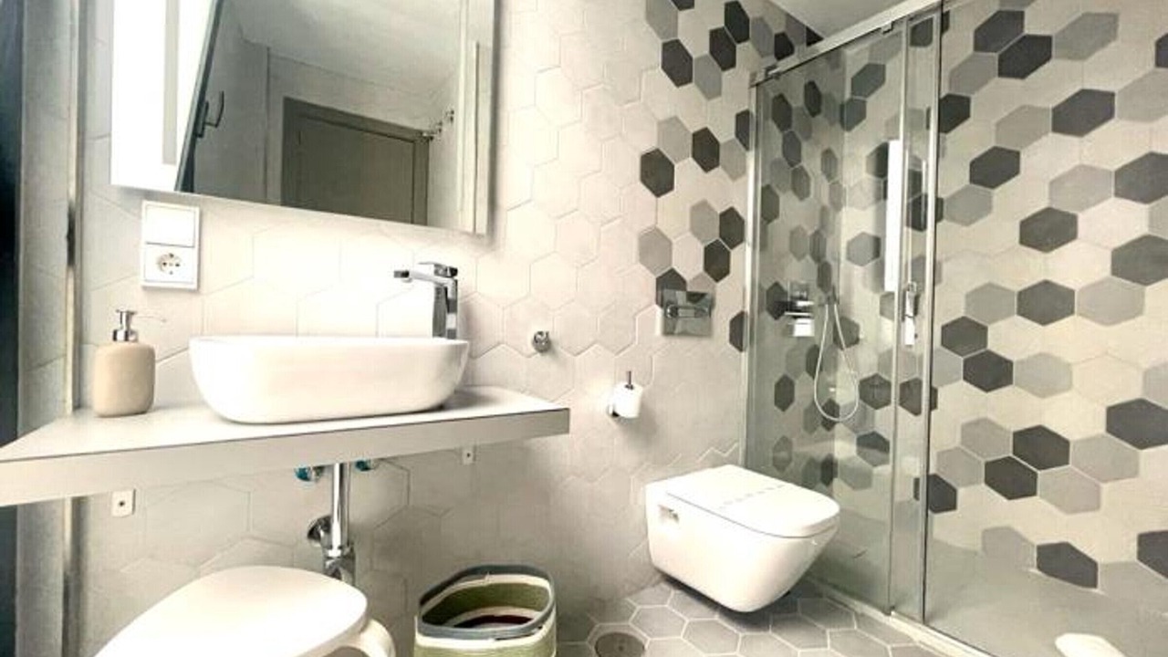 Photo of Bathroom in Feria